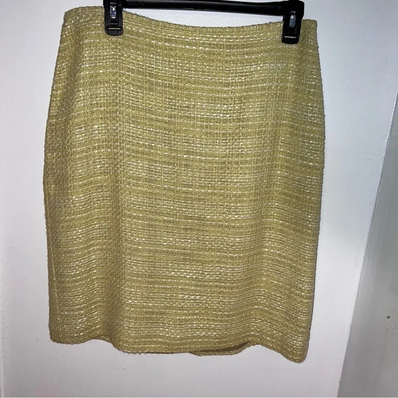 Sigrid Olsen, 10, yellow and white tweed, fully lined rear vent A-line skirt - Picture 7 of 7